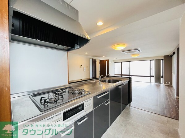 ハイウッド栄の物件内観写真